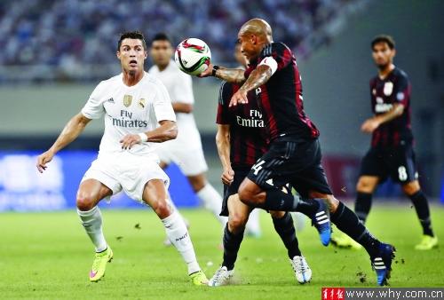 组图 CBA广东客场击败北控 胡明轩封盖对手