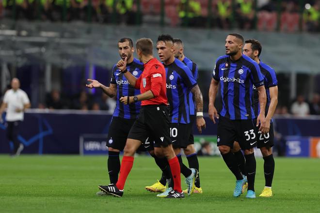 曾是江苏男篮的强力外援，竟操纵比赛，还是“二李被罚”的亲历者