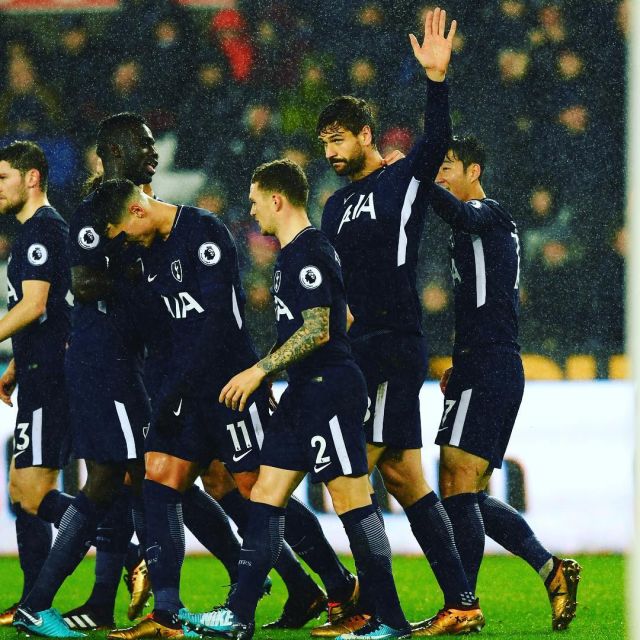 [NBA]布朗42分 凯尔特人战胜尼克斯